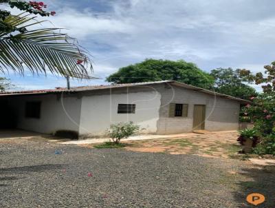 Chácara para Venda, em Caldas Novas, bairro Mansões do Pirapitinga, 3 dormitórios, 1 banheiro, 1 suíte, 1 vaga